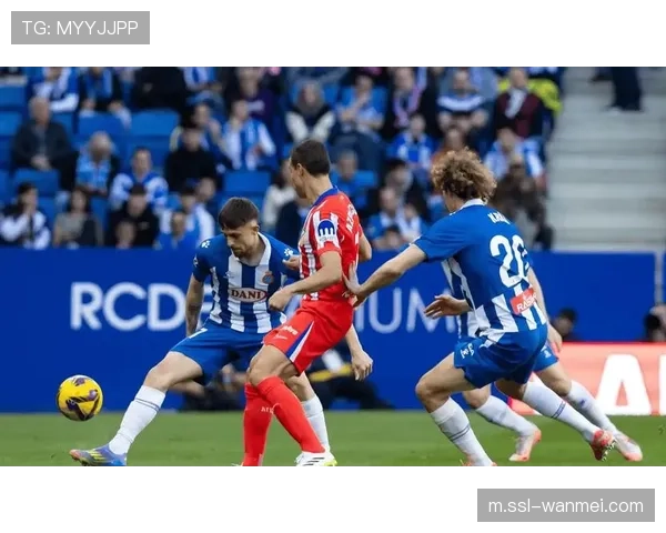 西班牙人设定目标:冲击联赛前六 缩小与巴萨差距 西班牙人设定目标:冲击联赛前六 缩小与巴萨差距