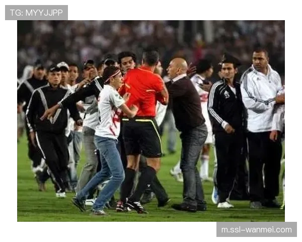 仅限队长沟通规则见效 集体围攻裁判现象大幅减少